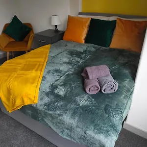 Jewel Of Barking London Holiday home Barking (Greater London)